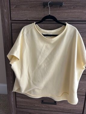 Frank & Eileen Canary caplet Boxy Crewneck Top OS